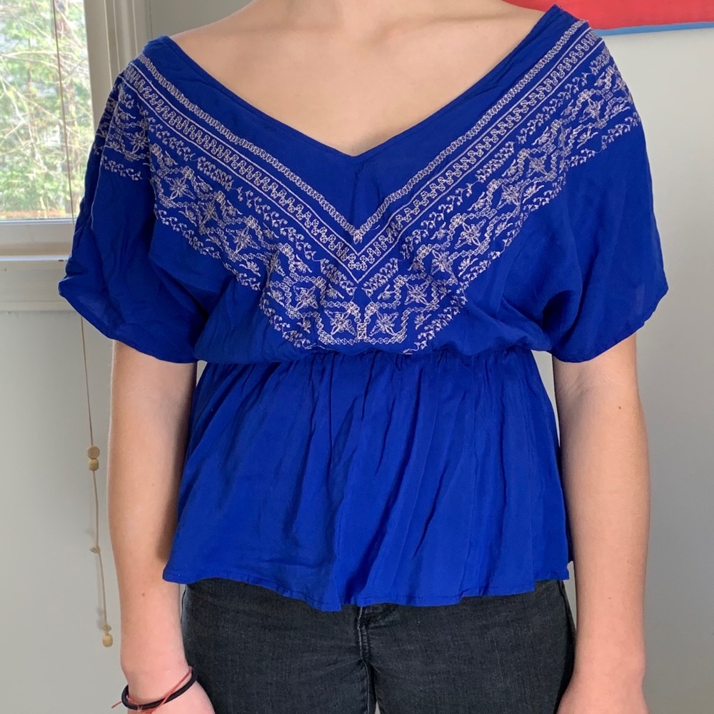 Miami blue top